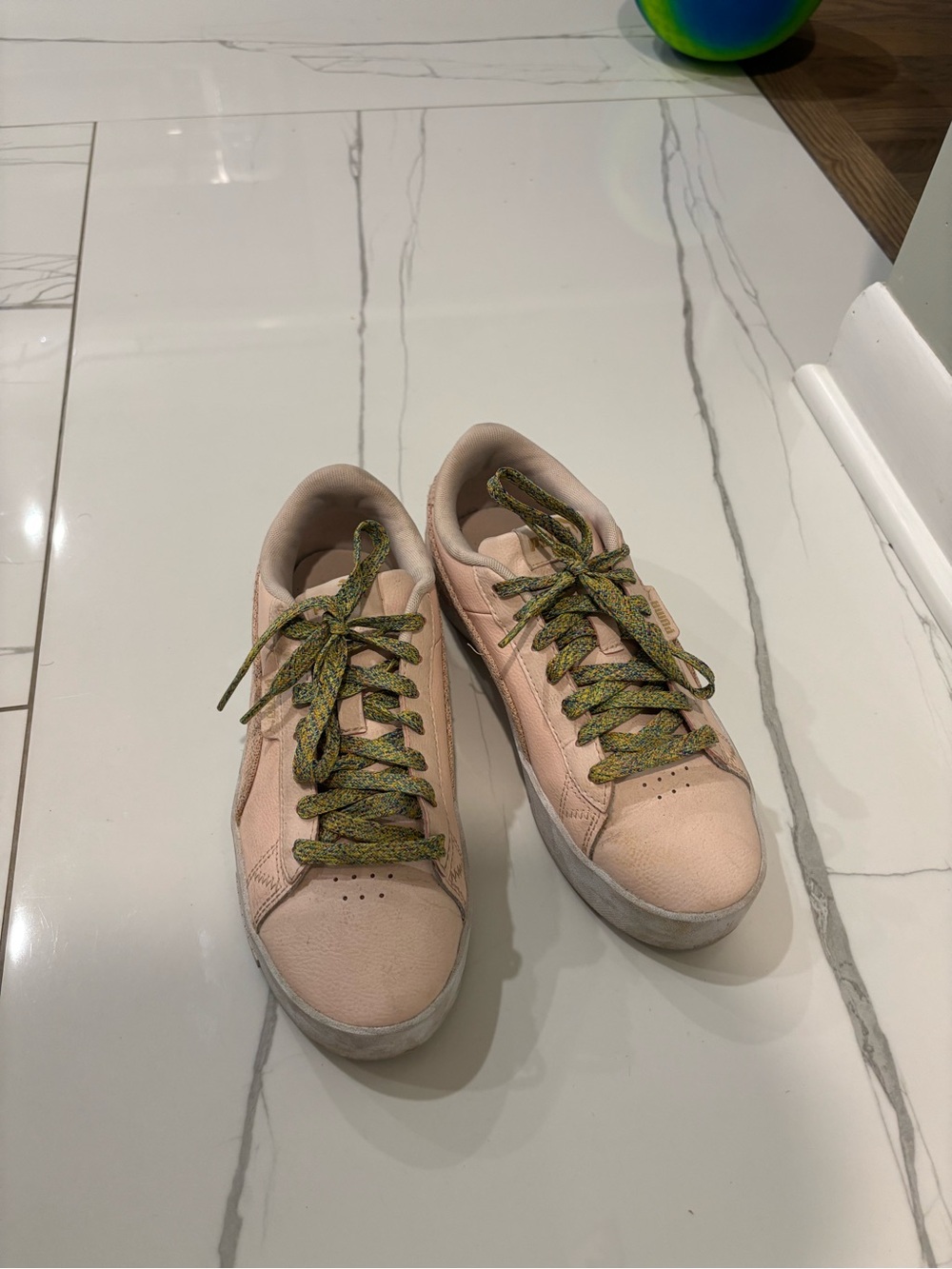 Puma Womens Pink sneakers